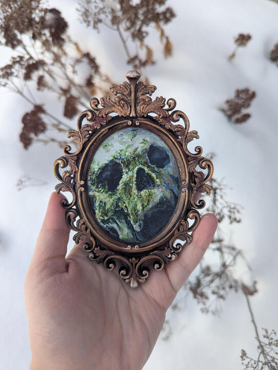 Mossy Skull